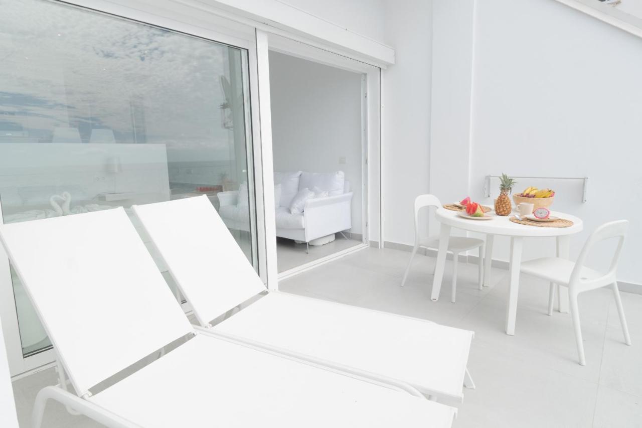 Cloud On The Sea Apartment Callao Salvaje Ngoại thất bức ảnh